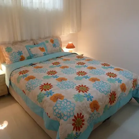 Apartment E1 Royal Links *